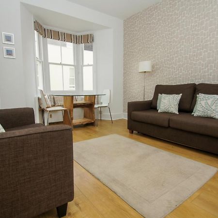 Marine Cottage - Parking - By Brighton Holiday Lets Bagian luar foto