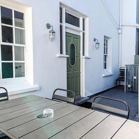 Marine Cottage - Parking - By Brighton Holiday Lets Bagian luar foto
