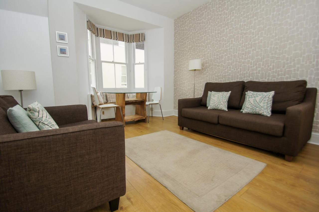 Marine Cottage - Parking - By Brighton Holiday Lets Bagian luar foto